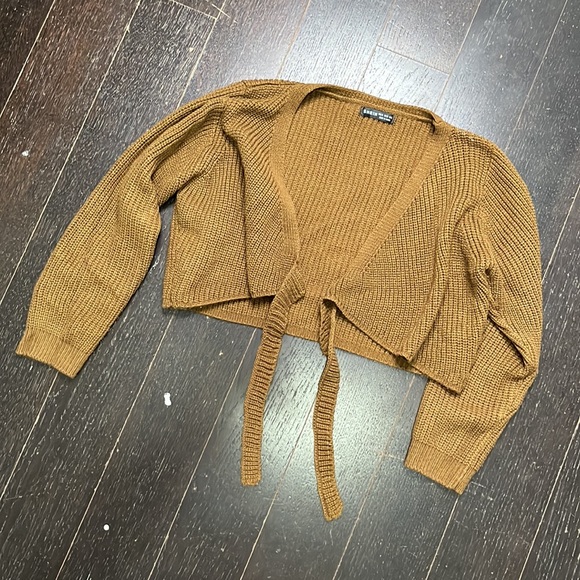 Cropped tie up cardigan sweater - Picture 3 of 3